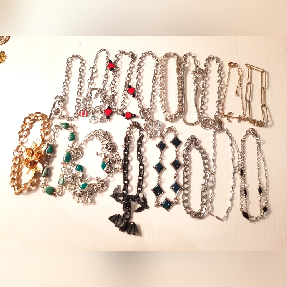 Elegant Silver and Gold Tone Women's Jewelry Set